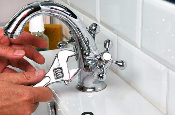 3 Tips To Repair Old Leaking Faucets In San Diego