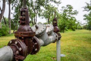 Advantages of Maintaining Water Pressure with Backflow Devices In San Diego